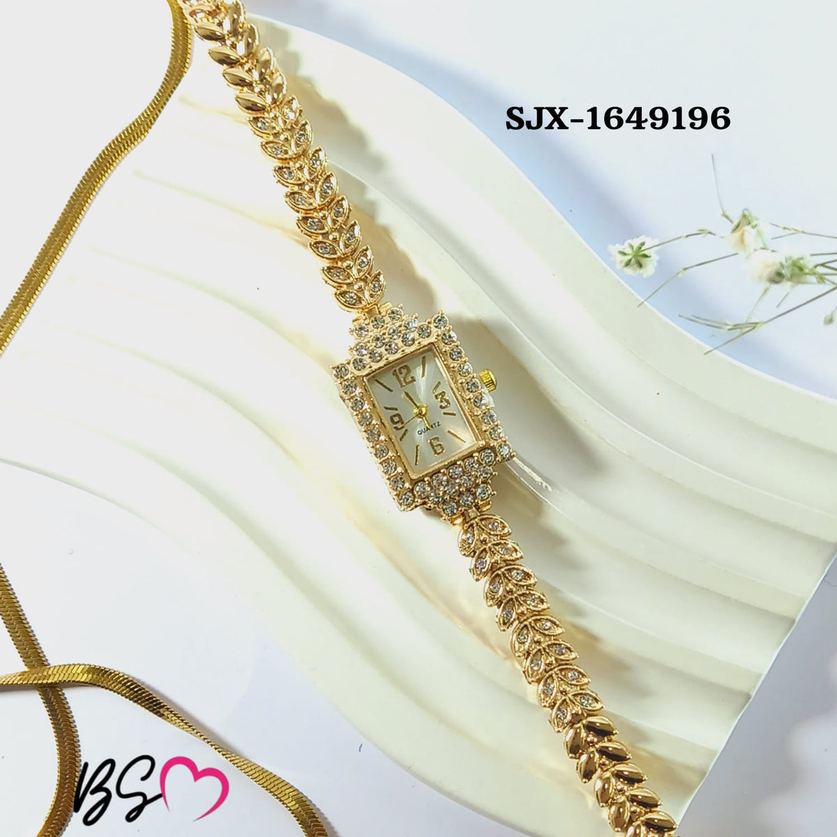 Korean Leaf Watch for Women – Elegant Black Trendy Fashion Watch