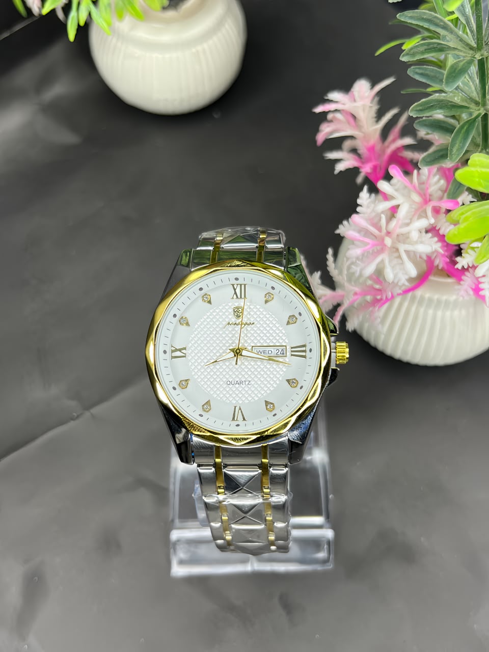 Premium Two-Tone Quartz Watch | Silver & Gold Chain